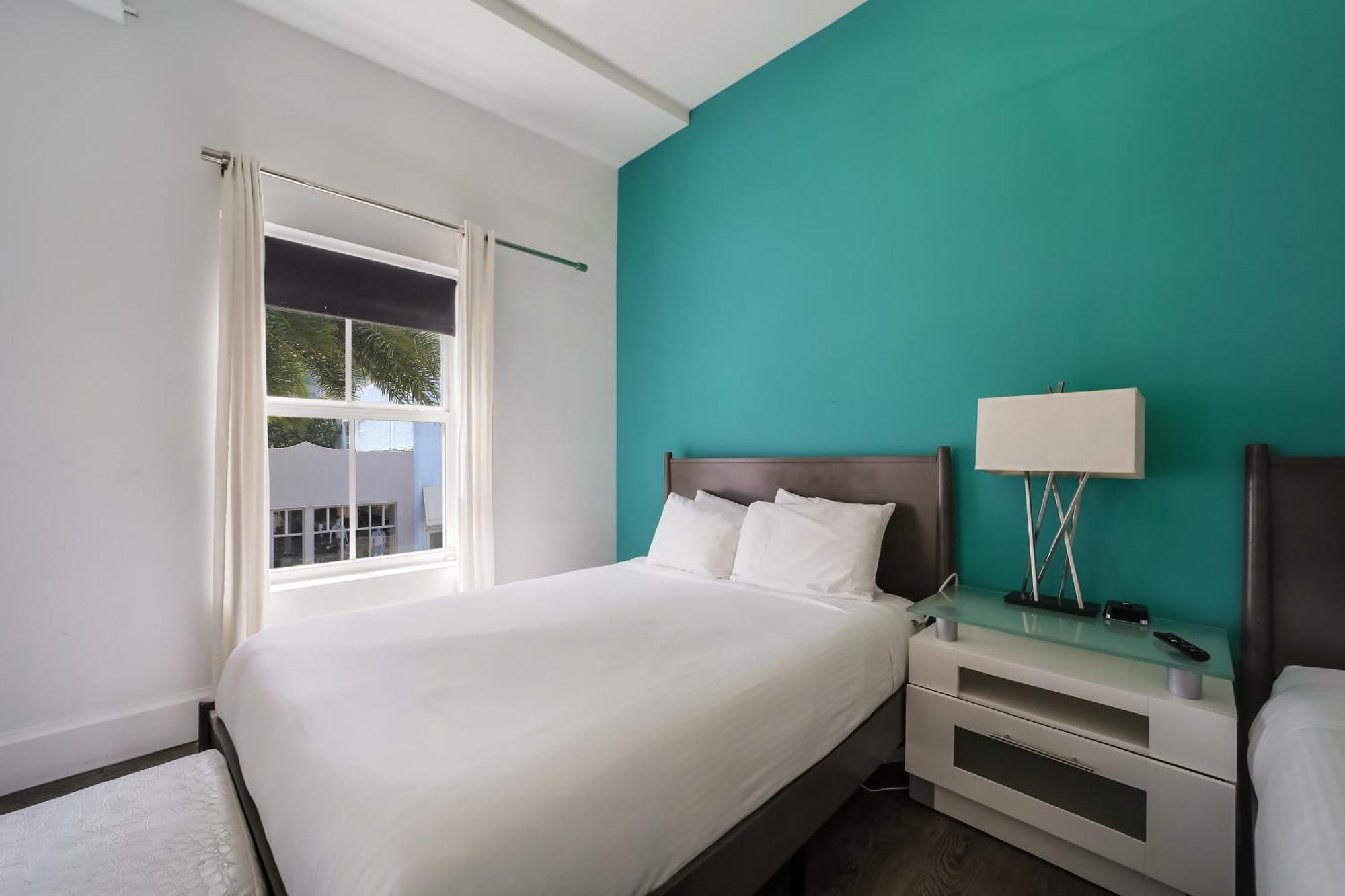 Ithaca Aparthotel Miami Beach Exterior photo